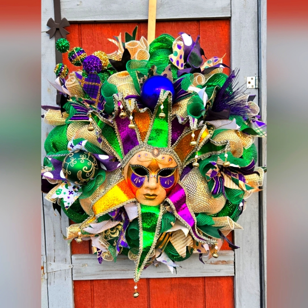 30" Mardi Gras wreath